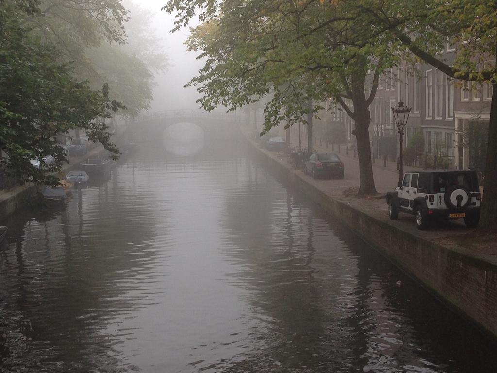 The Vanguard Bed and Breakfast Amsterdam Exteriör bild